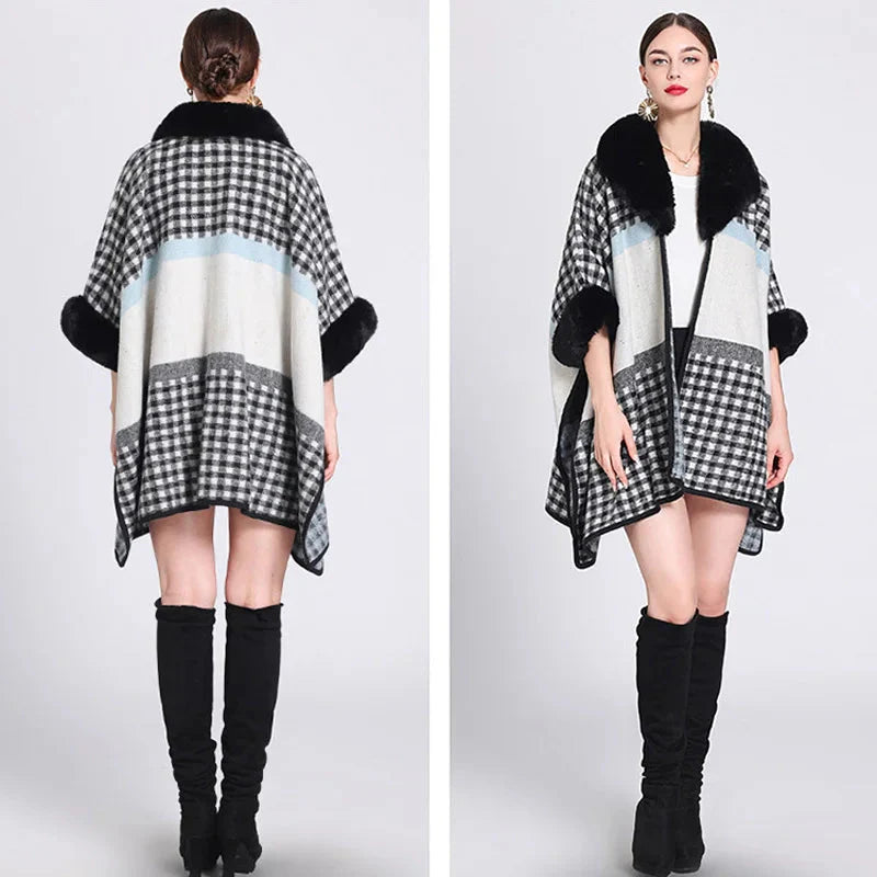 Cape Chic Femme Fourrure & Carreaux