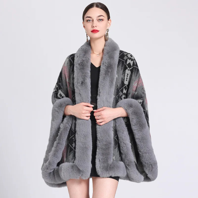 Poncho Femme Motif Ethnique - gris