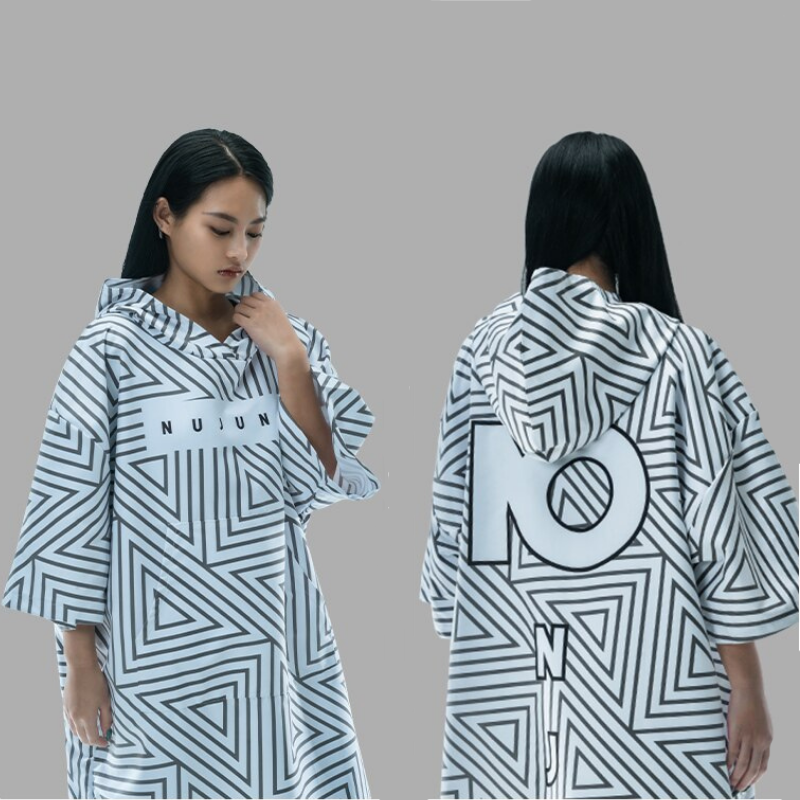 Poncho Surf Wavy Ocean