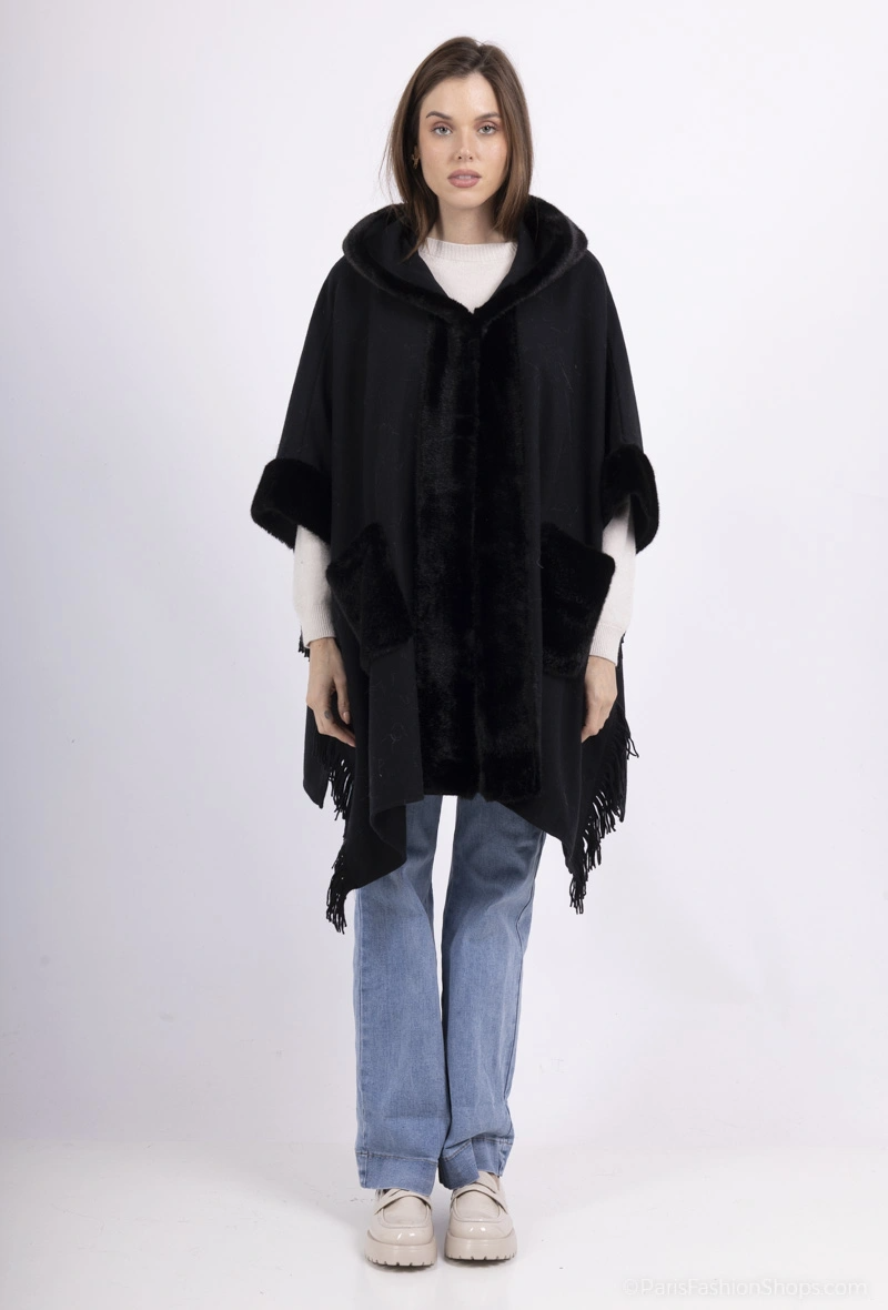 Poncho Femme Capuche Fourrée