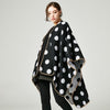 Poncho Black and White - noir